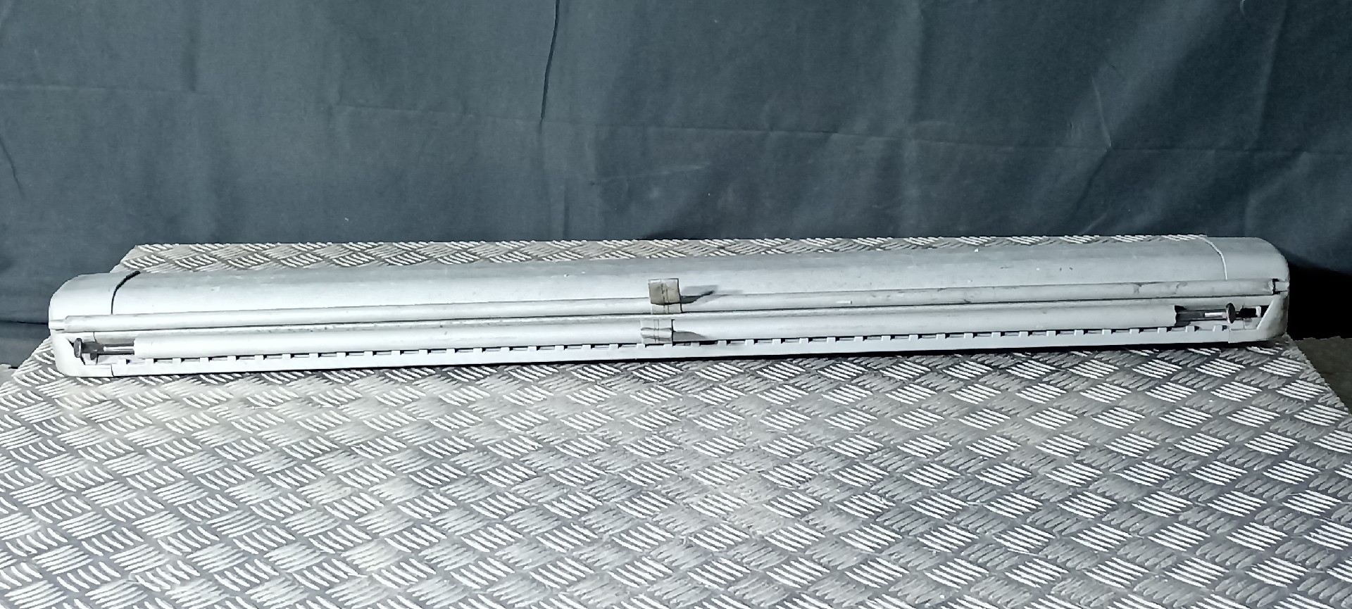 Cortina Mala MERCEDES-BENZ C-CLASS T-Model (S202) | 96 - 01