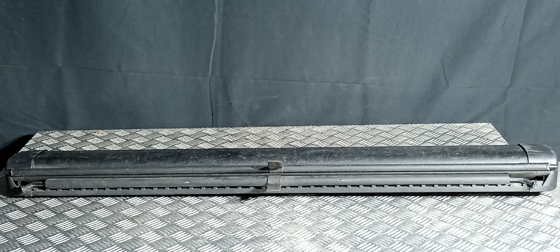 Cortina Mala MERCEDES-BENZ C-CLASS T-Model (S202) | 96 - 01