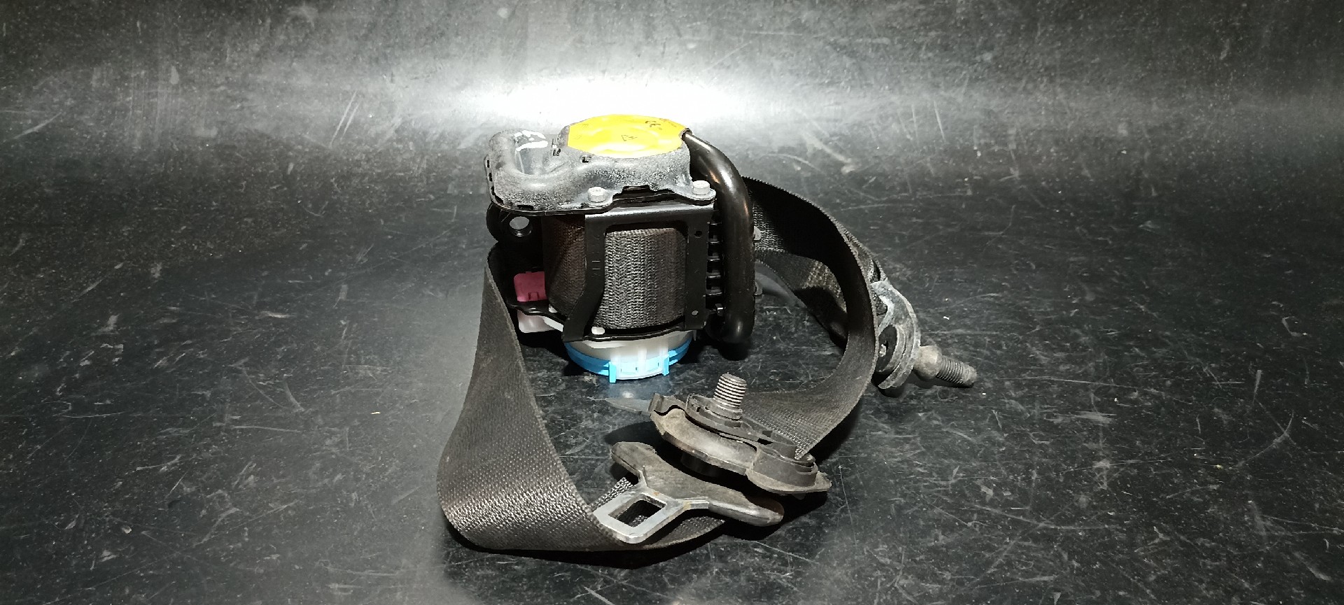 Cinto / Pré-tensor MERCEDES-BENZ B-CLASS (W246, W242) | 11 - 18