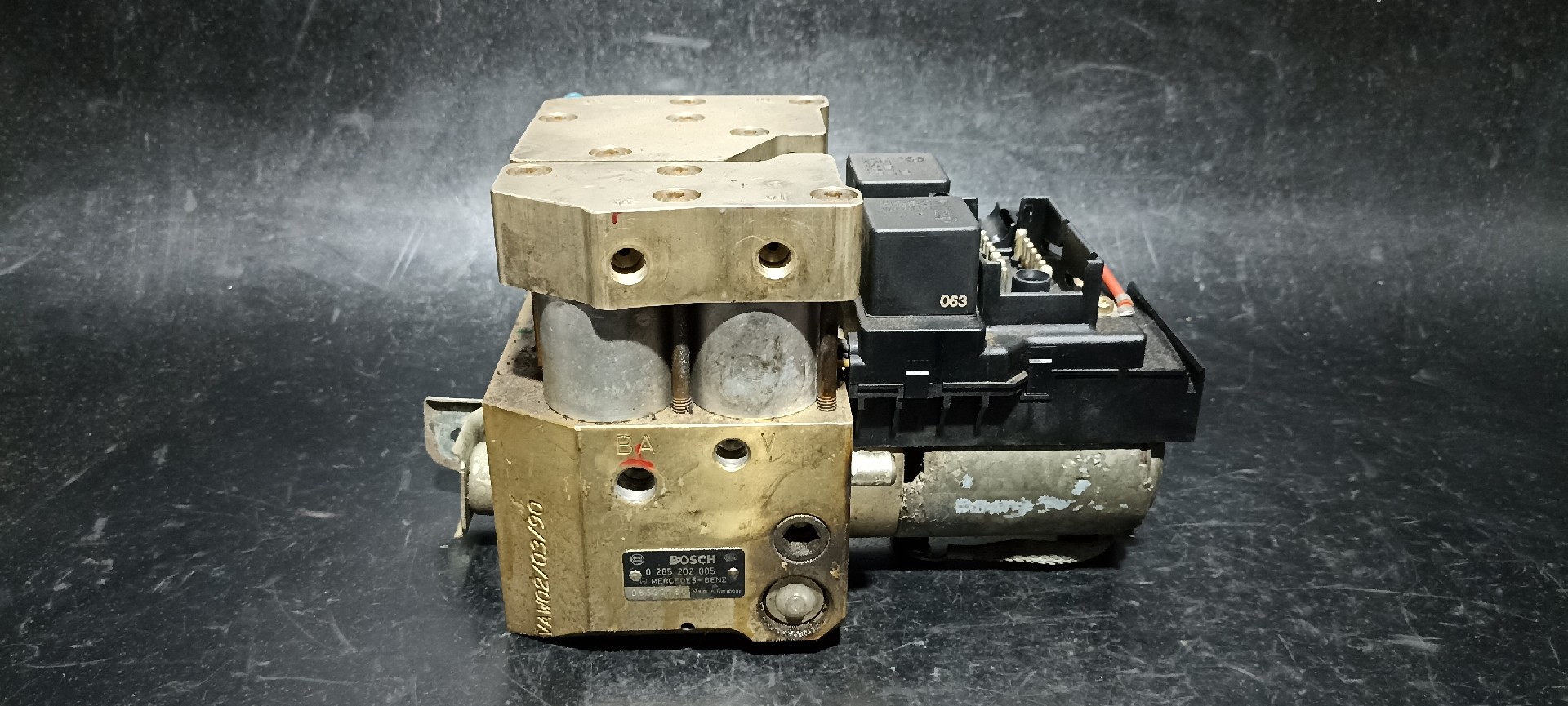 ABS MERCEDES-BENZ SL (R129) | 89 - 04