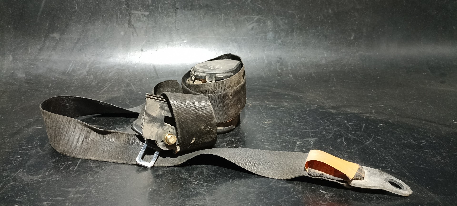 Cinto / Pré-tensor MERCEDES-BENZ VITO Caixa (638) | 97 - 03