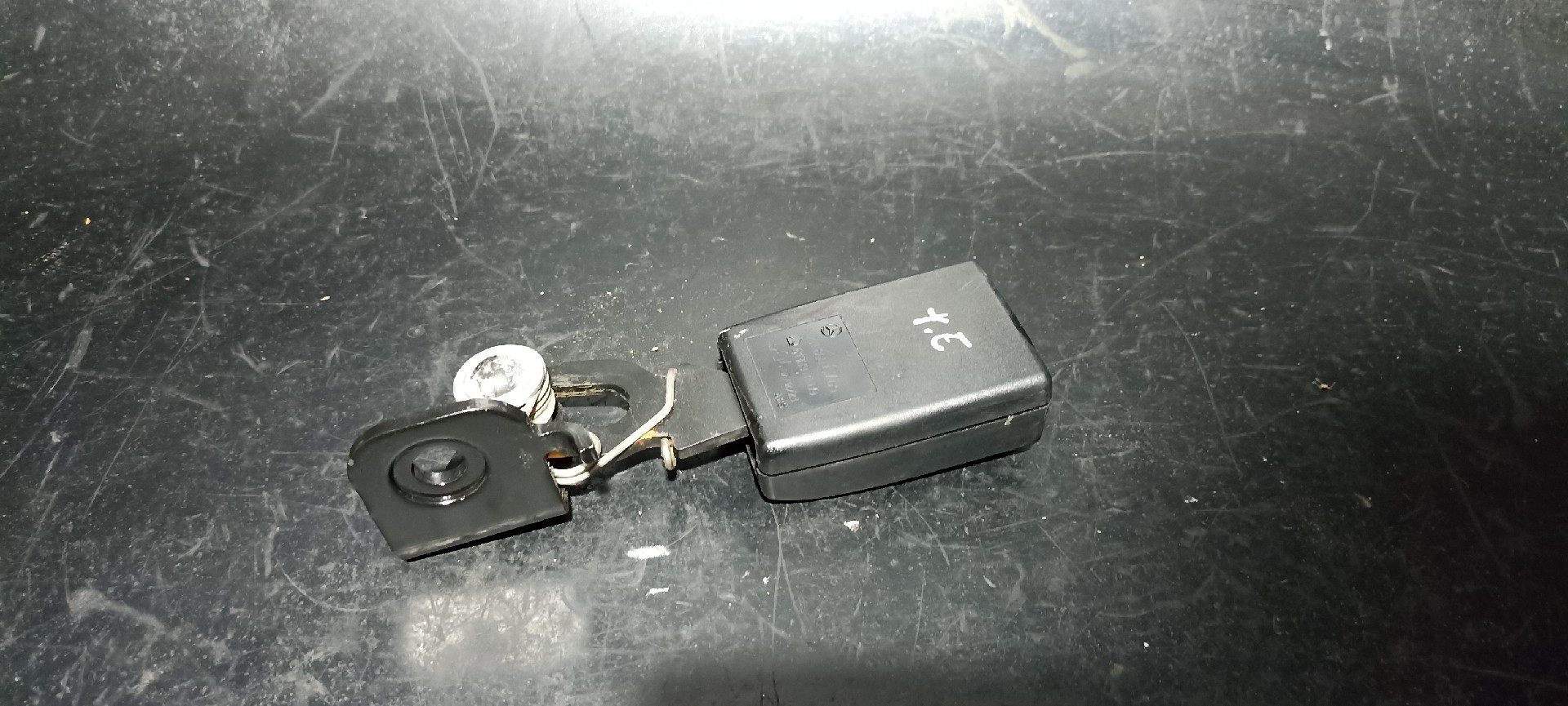 Encaixe Cinto MERCEDES-BENZ E-CLASS T-Model (S211) | 03 - 09