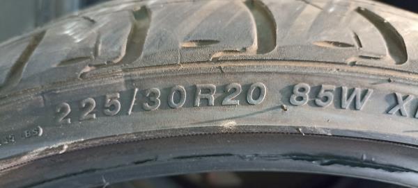 Par Pneus MERCEDES-BENZ CLS (C218) | 11 - 17