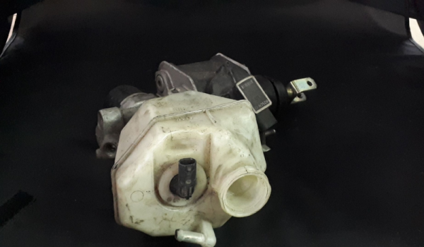 Servofreio MERCEDES-BENZ CLS (C219) | 04 - 11