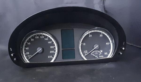 Painel Instrumentos MERCEDES-BENZ VIANO (W639) | 03 - 