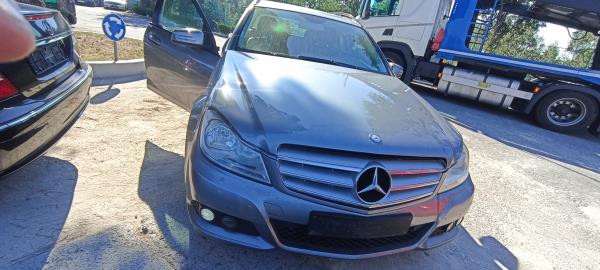 MERCEDES-BENZ C-CLASS T-Model 