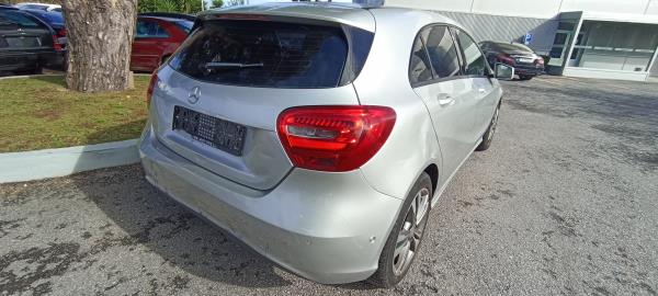 A-CLASS  MERCEDES-BENZ A-CLASS (W176) | 12 - 18 Imagem-3