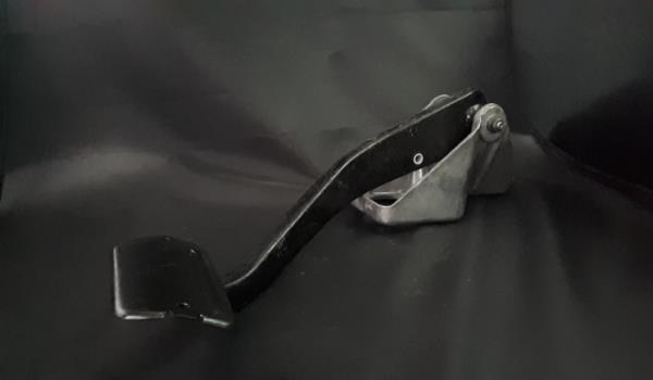 Pedal MERCEDES-BENZ R-CLASS (W251, V251) | 05 - 17