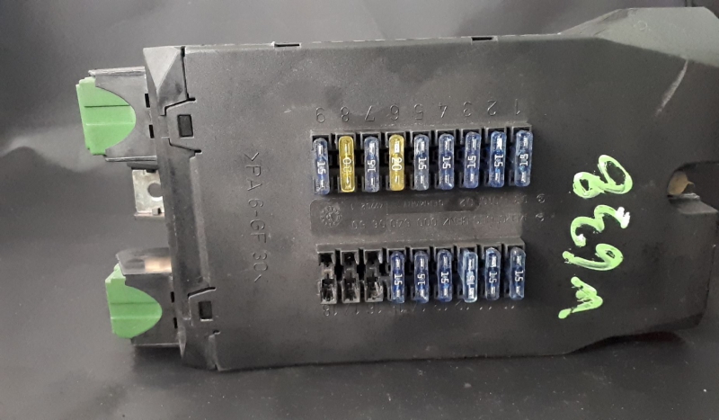 Caixa Fusiveis / SAM MERCEDES-BENZ SPRINTER 2-t Caixa (901, 902) | 95 - 06