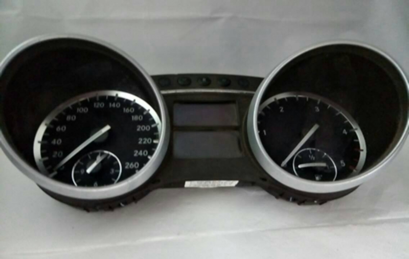 Painel Instrumentos MERCEDES-BENZ M-CLASS (W164) | 05 - 12