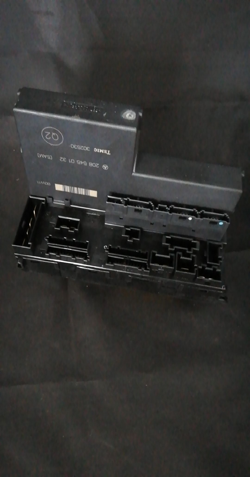 Caixa Fusiveis / SAM MERCEDES-BENZ CLK (C208) | 97 - 03