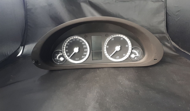 Painel Instrumentos MERCEDES-BENZ C-CLASS T-Model (S203) | 01 - 07