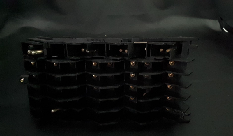 Caixa Fusiveis / SAM MERCEDES-BENZ E-CLASS (W124) | 93 - 96