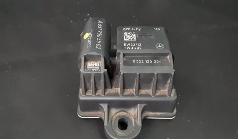 Rele MERCEDES-BENZ C-CLASS (W204) | 07 - 15