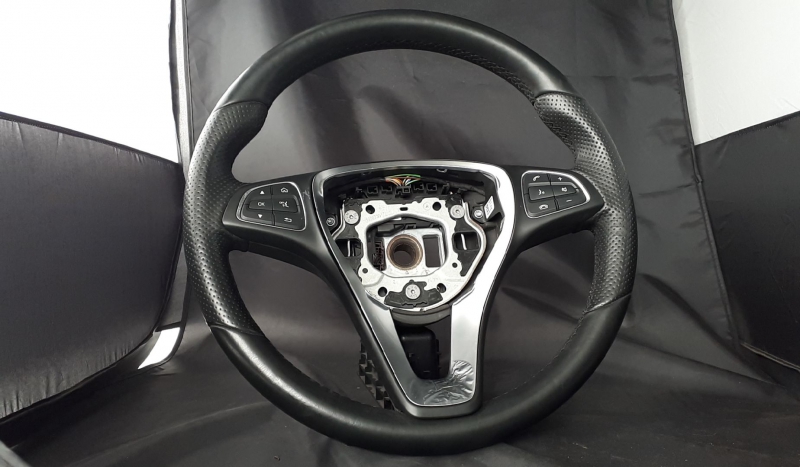 Volante MERCEDES-BENZ C-CLASS (W205) | 13 - 