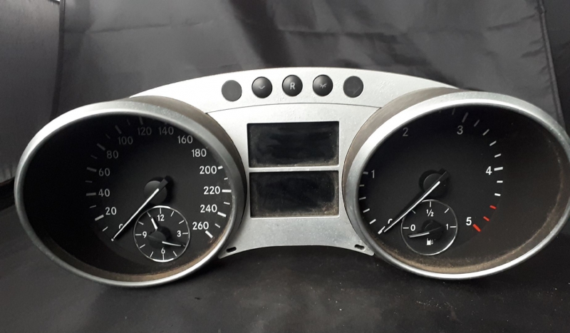 Painel Instrumentos MERCEDES-BENZ M-CLASS (W164) | 05 - 12