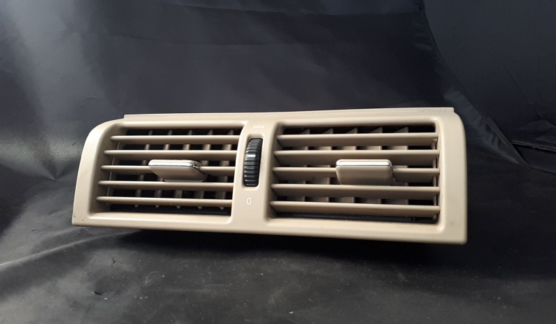 Grelha Sofagem MERCEDES-BENZ E-CLASS (W210) | 95 - 03