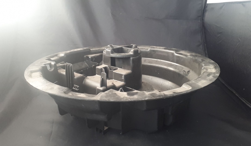 Suporte Pneu Suplente MERCEDES-BENZ CLK (C209) | 02 - 10