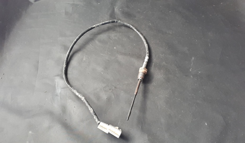 Sonda MERCEDES-BENZ C-CLASS (W205) | 13 - 