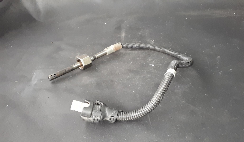Sonda MERCEDES-BENZ C-CLASS (W205) | 13 - 
