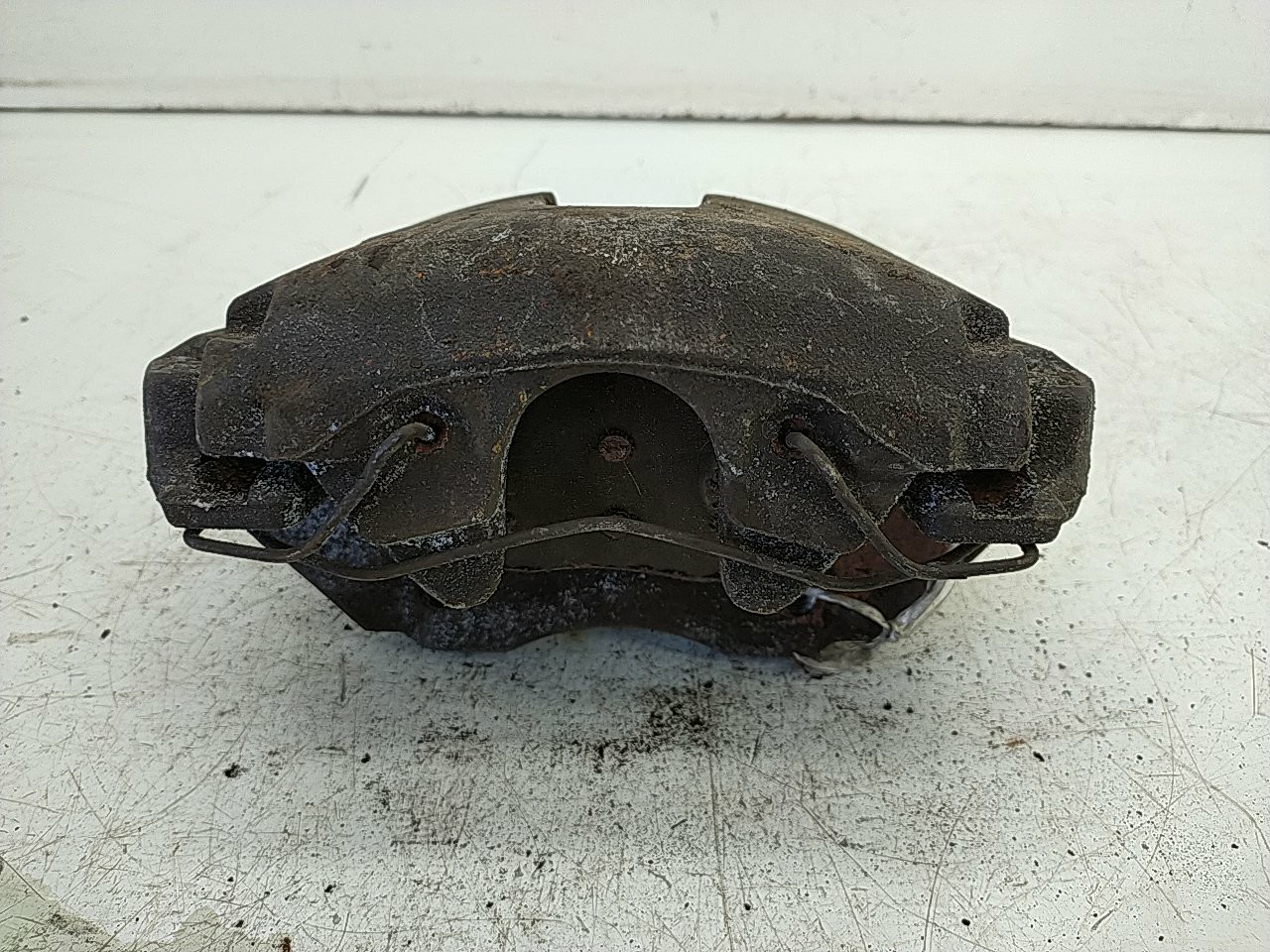 Pinça frente direita (171231).