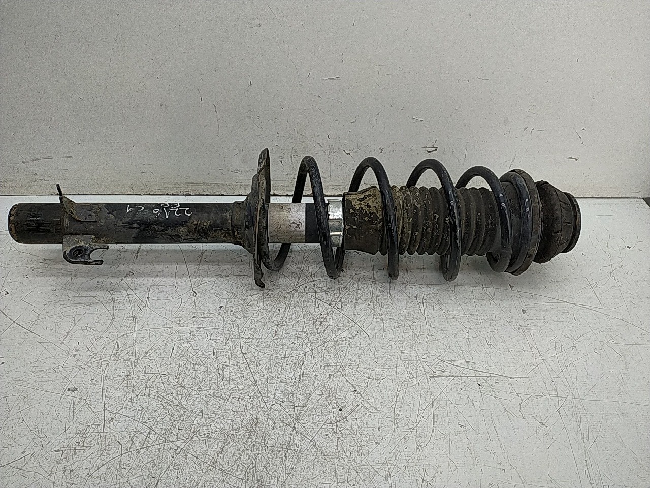 Amortecedor fte dto (20217587).