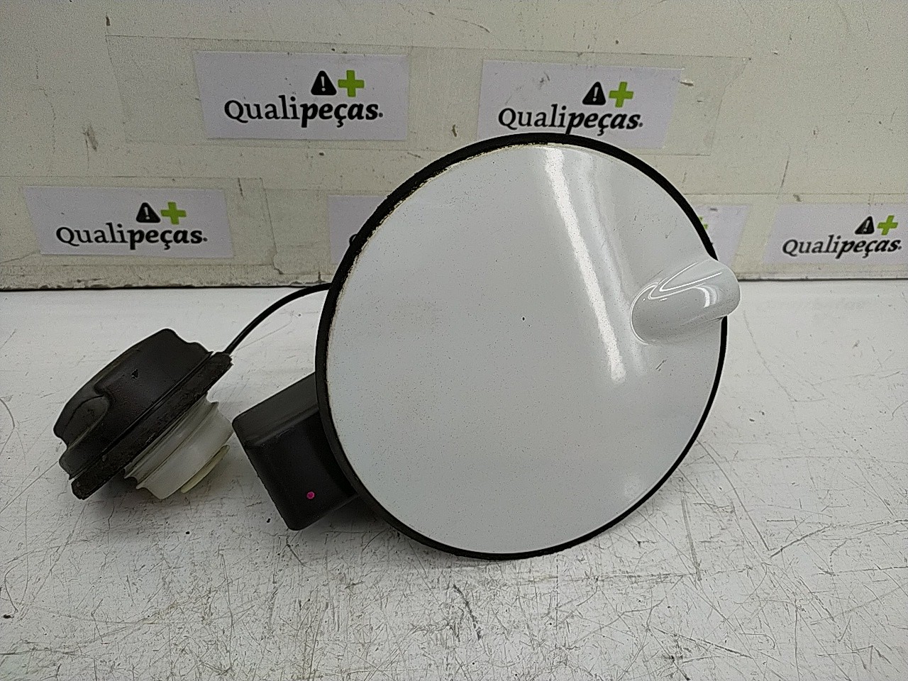 Porta de combustivel (20233446).