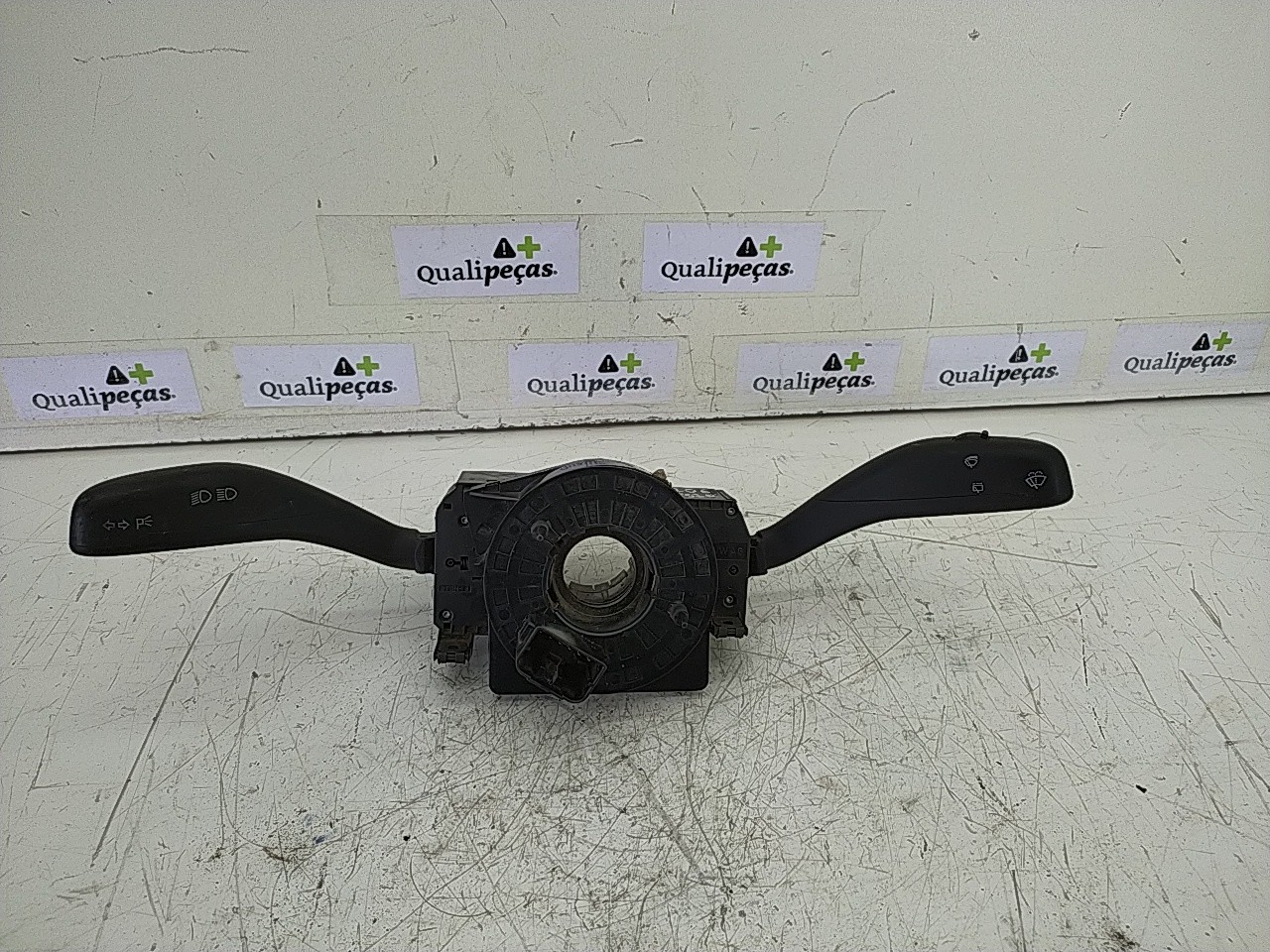 Comutador luzes/escovas (20212718).