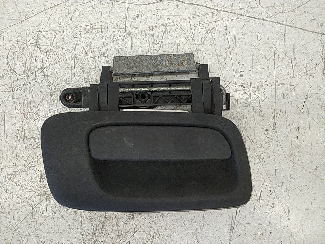 Puxador frente direito (20256997).