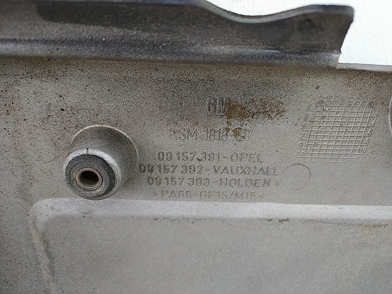 Cobertura motor (20245334).