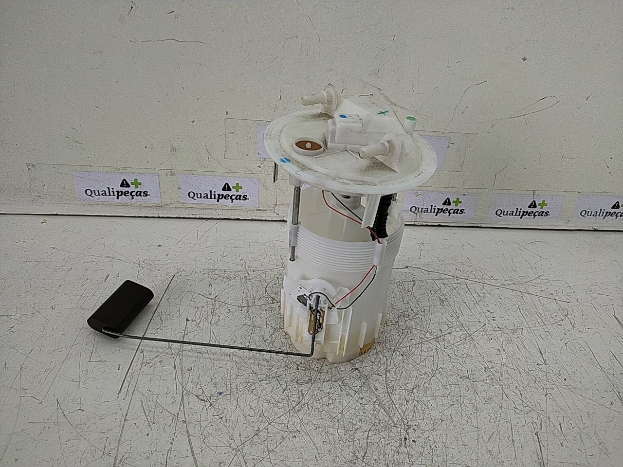 Bomba / Boia  deposito combustivel gasoleo (20257294).