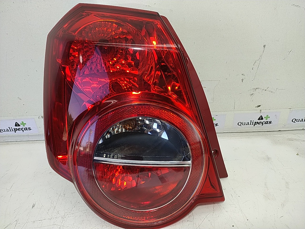 Farolim tras esquerdo painel stop (20259491).
