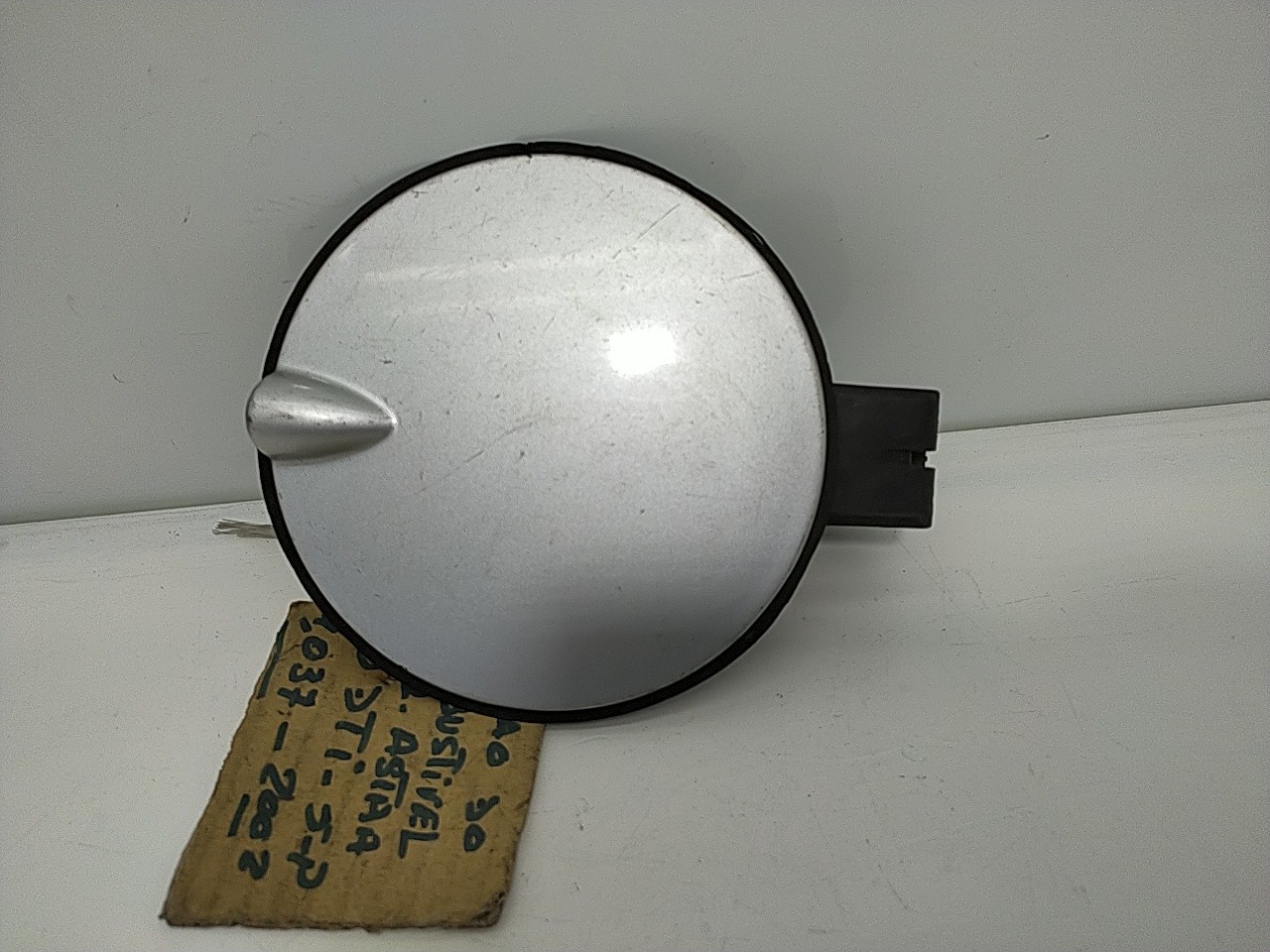 Porta de combustivel (20259727).