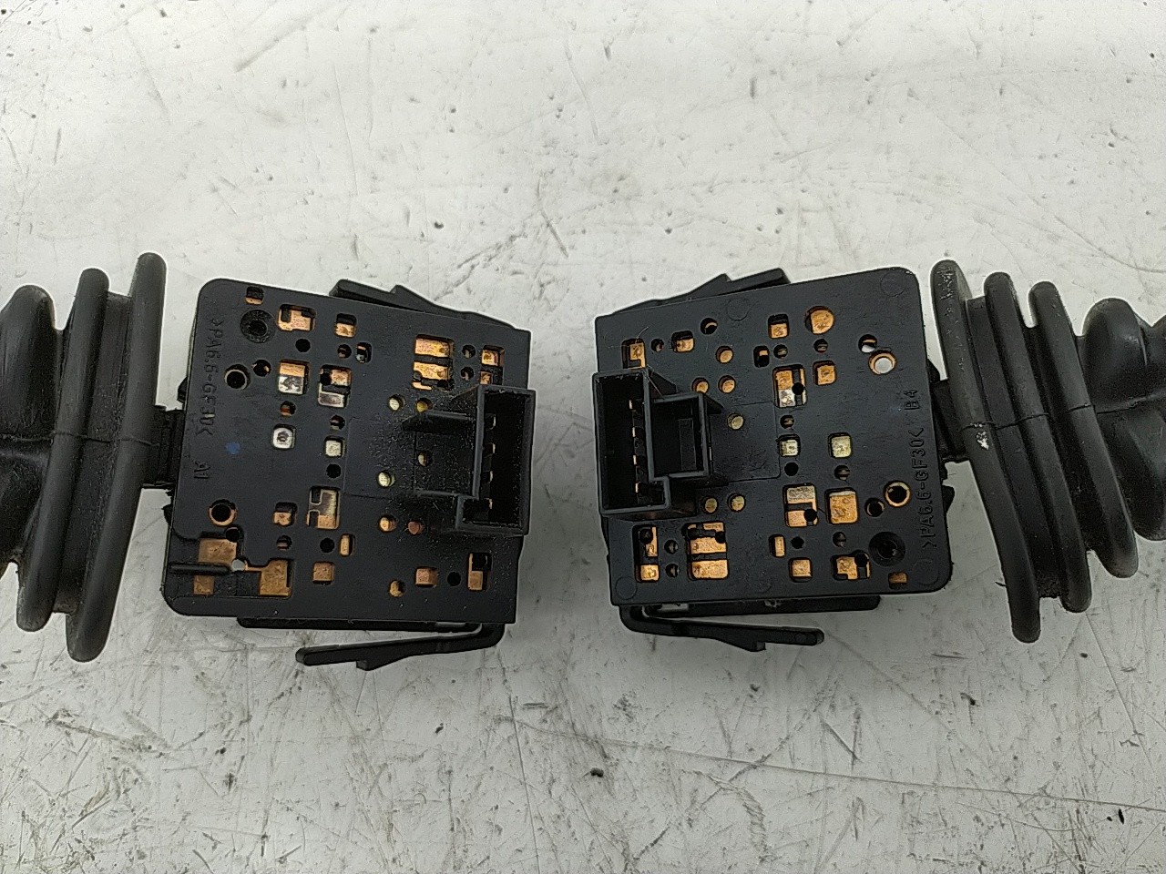 Comutador luzes/escovas (20262090).