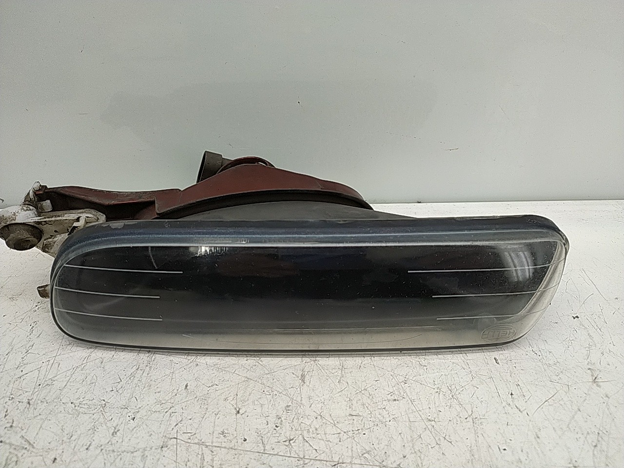 Farol nevoeiro esquerdo (20262404).