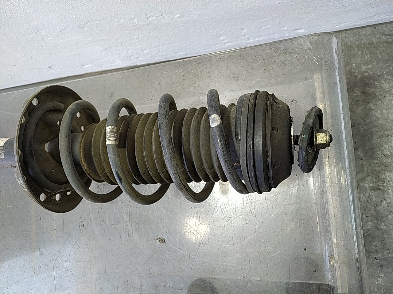 Amortecedor fte esq (20262871).