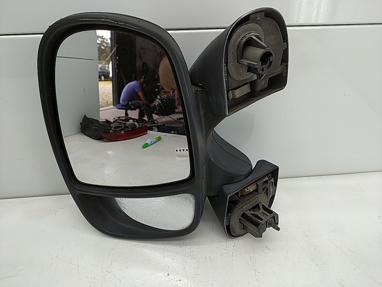 Espelho retrovisor manual esquerdo (20263442).