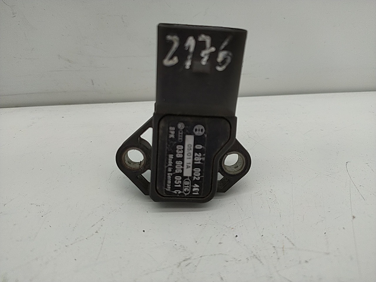 Sensor