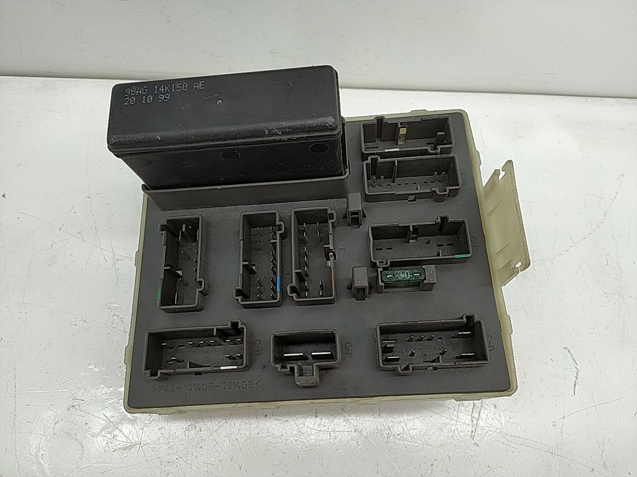 Caixa fusiveis (20263608).