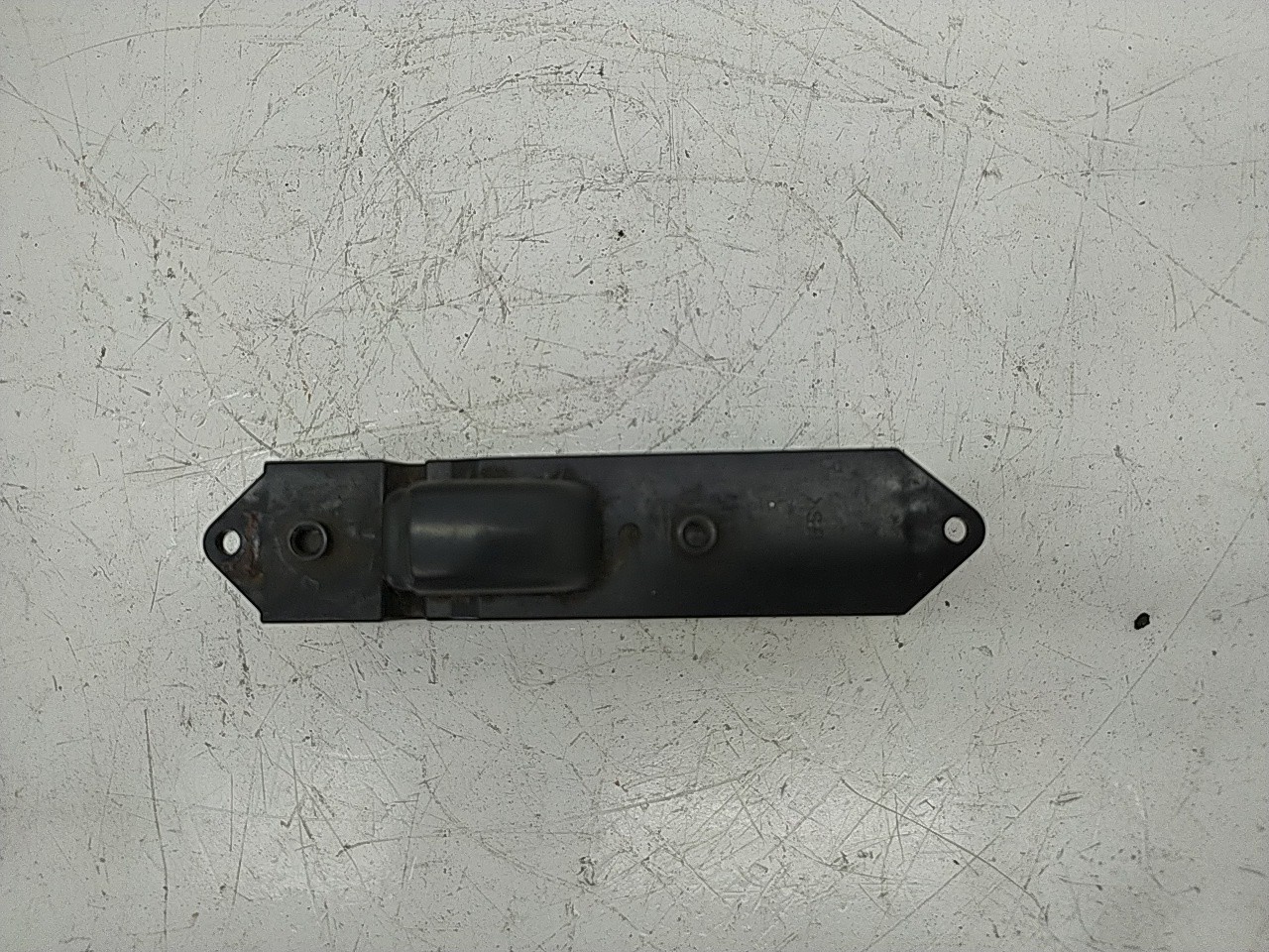 Interruptor vidro porta passageiro (121320).