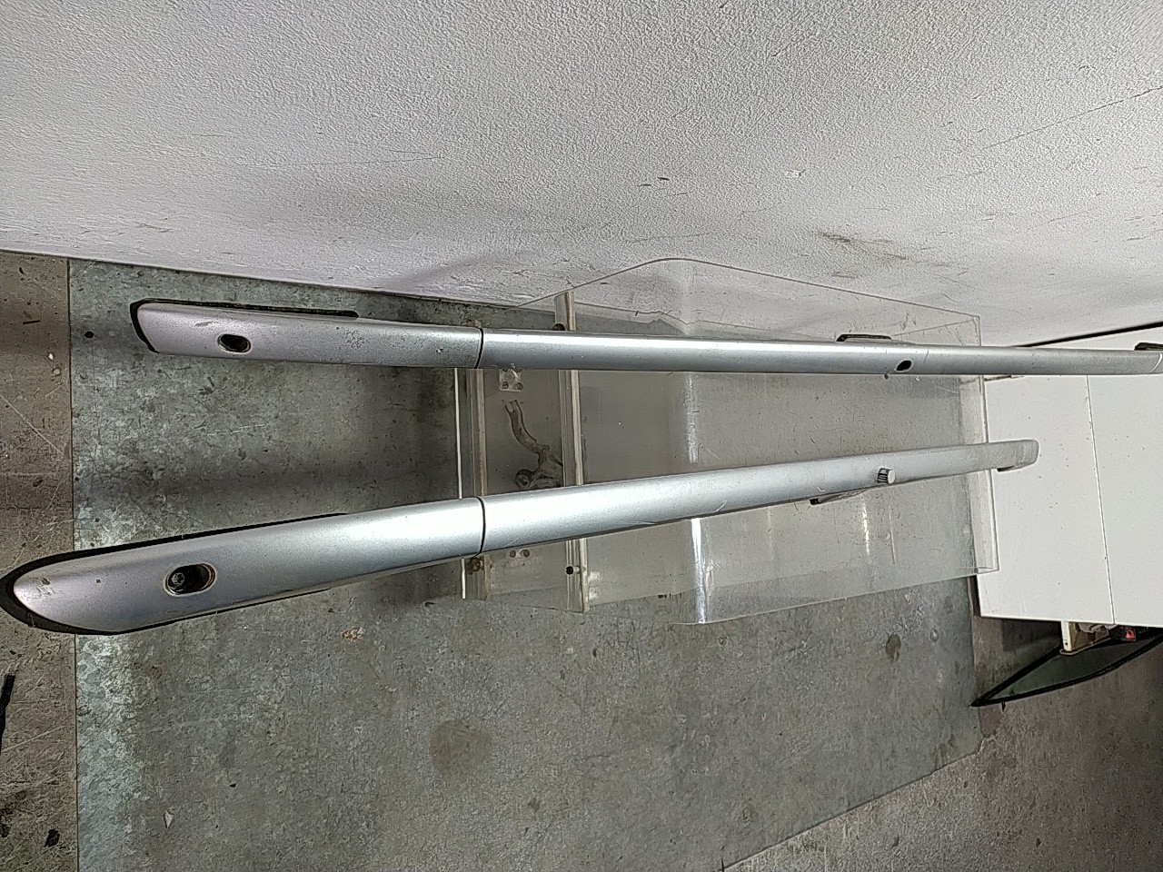 Barra tejadilho (20254744).