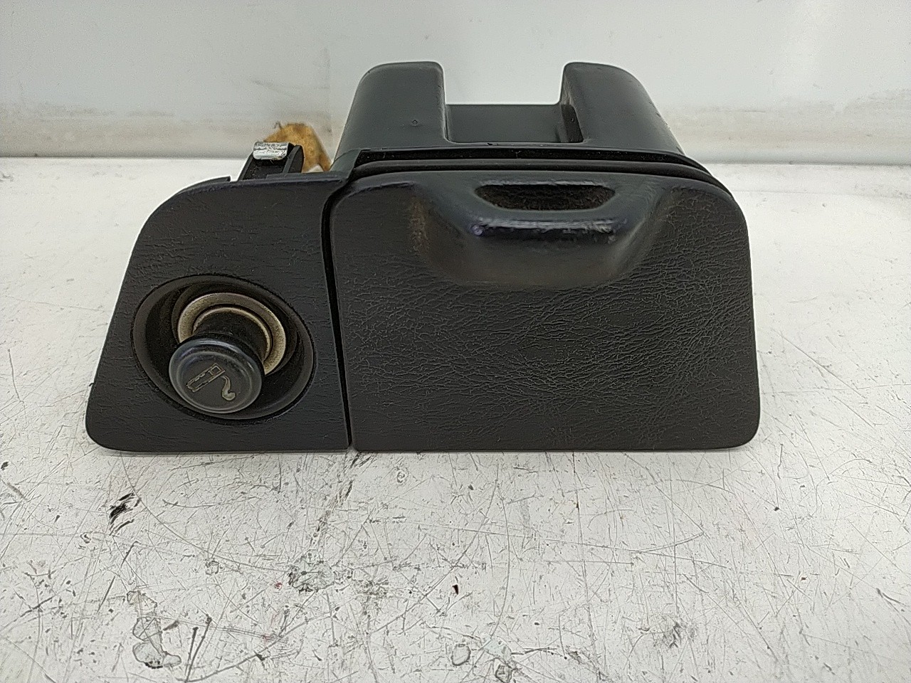 Cinzeiro frente (20267675).