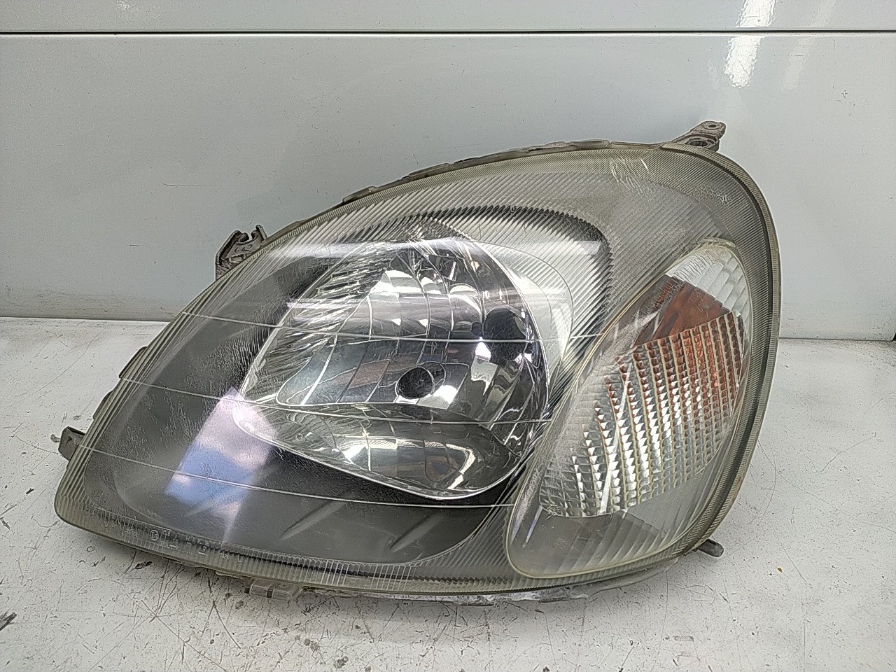 Farol esquerdo (20267243).