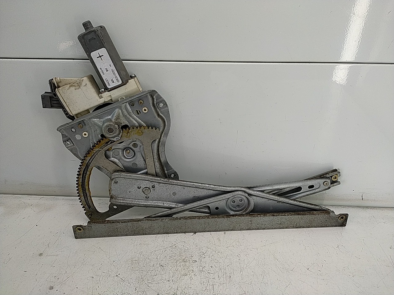 Elevador elect fte esq (20252791).