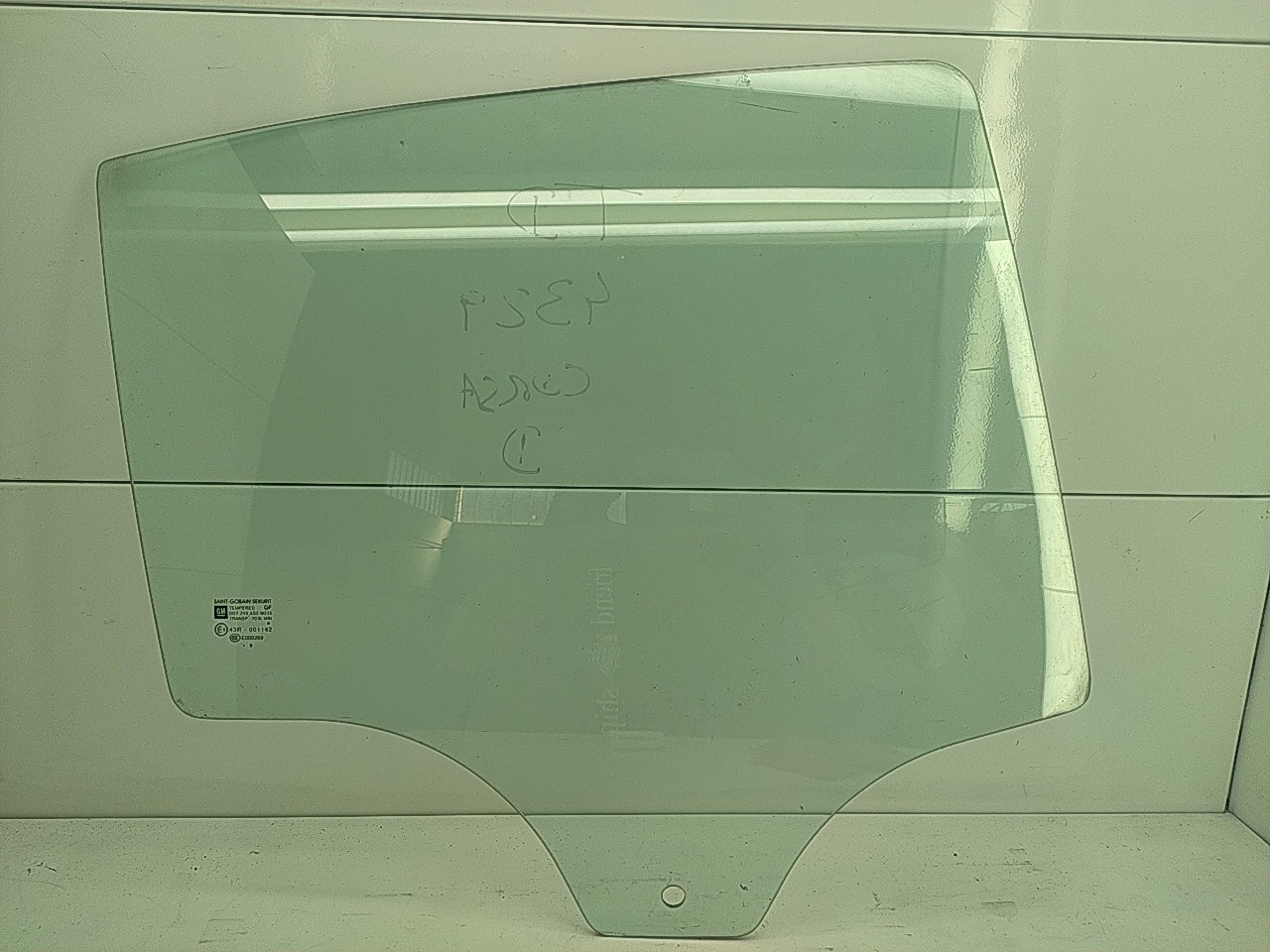 Vidro porta tras direita