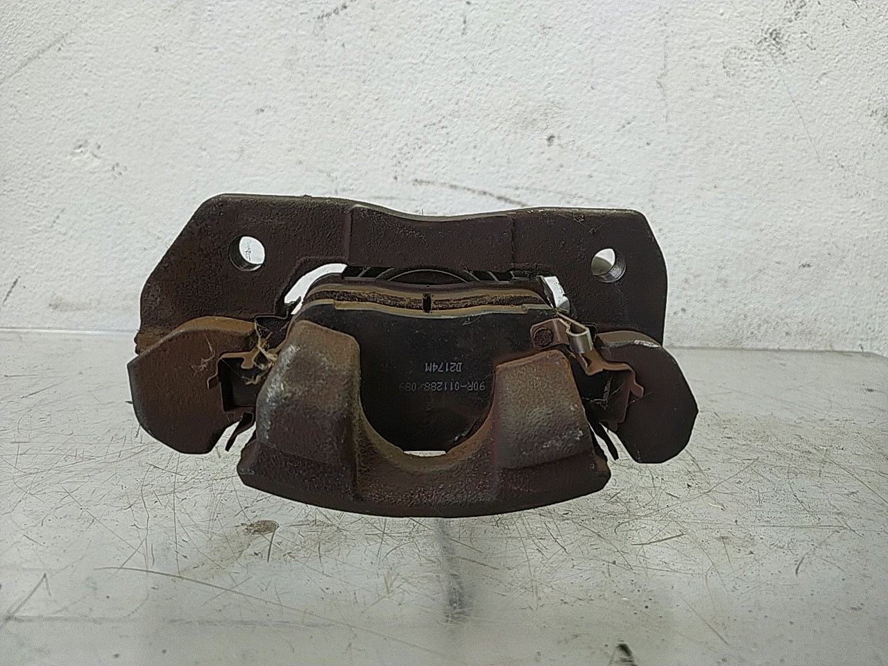 Pinça frente direita (20267782).