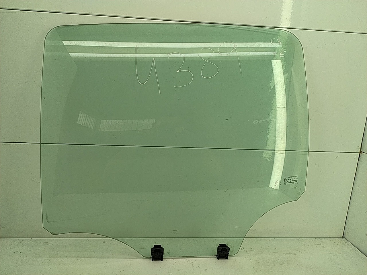 Vidro porta tras esquerda (20254698).
