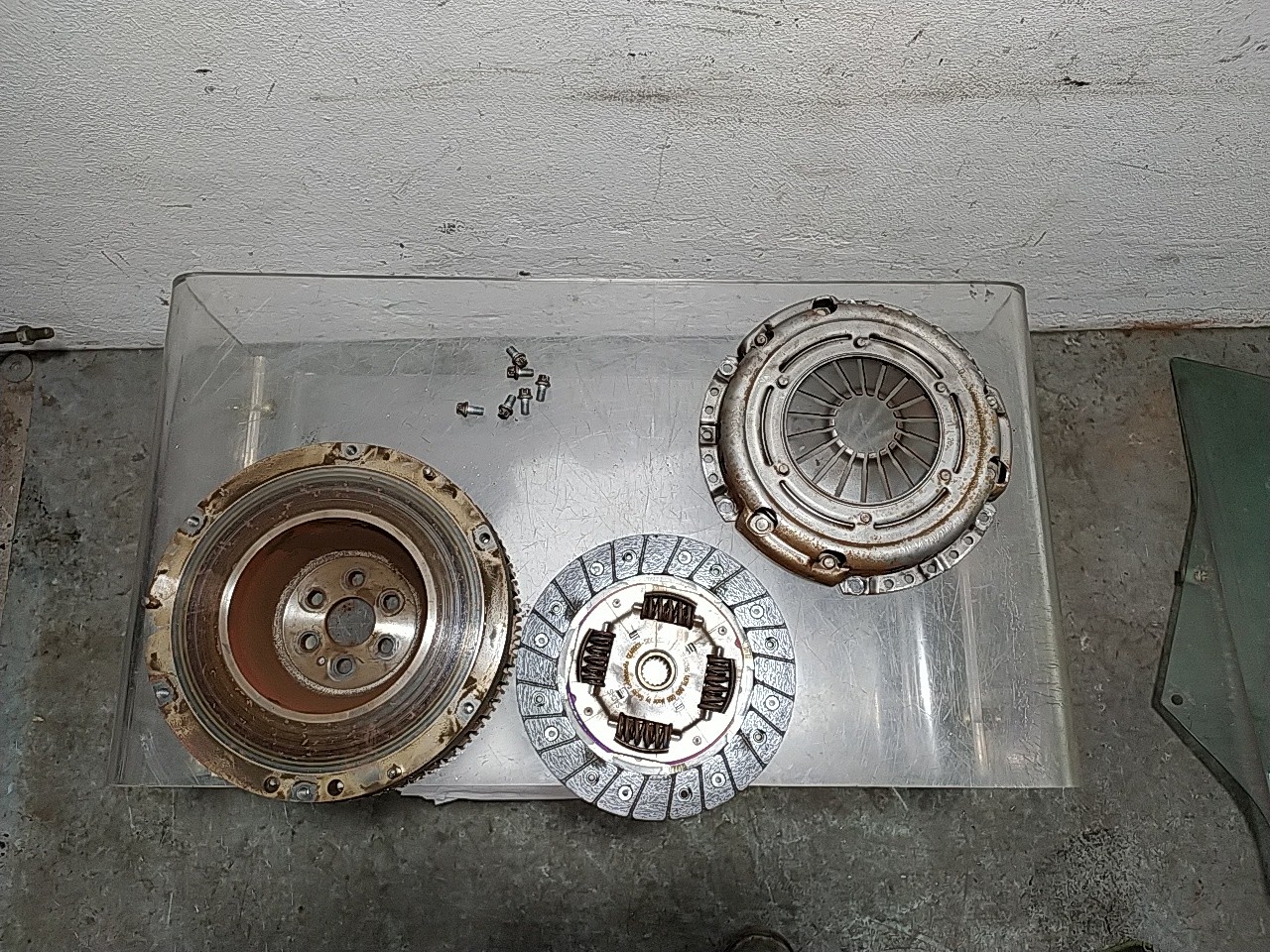 Volante do motor (20268420).