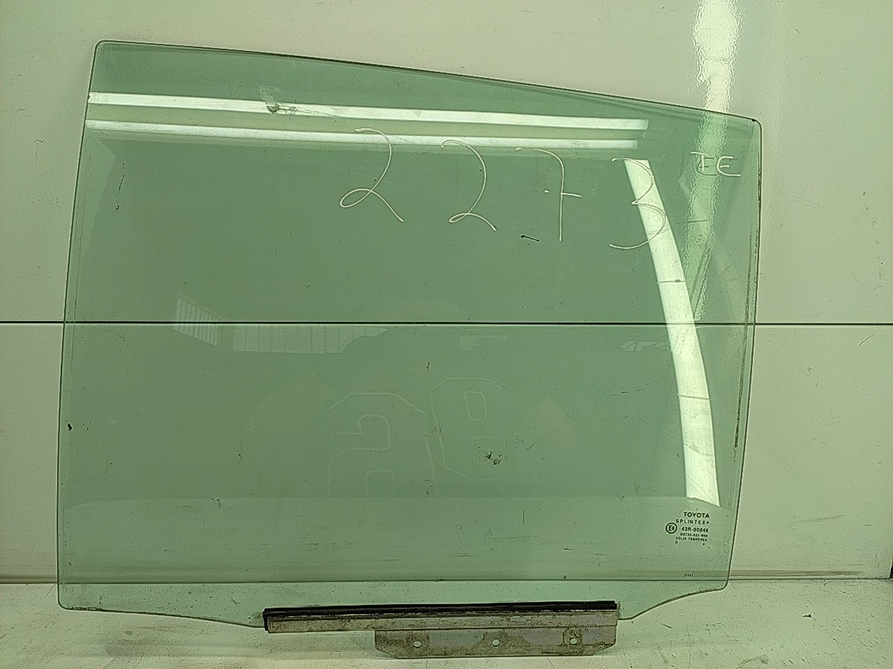 Vidro porta tras esquerda (20261909).