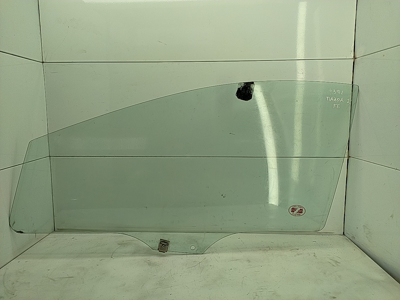 Vidro porta frente esquerda (20254980).